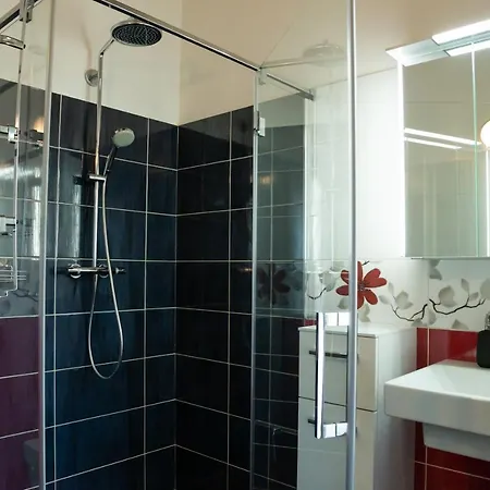 Holiday home Lavanda In Kriz With Private Swimpool